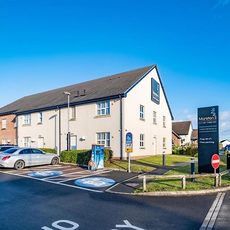 Two Rivers Lodge By Marston'S Inns Chepstow Buitenkant foto
