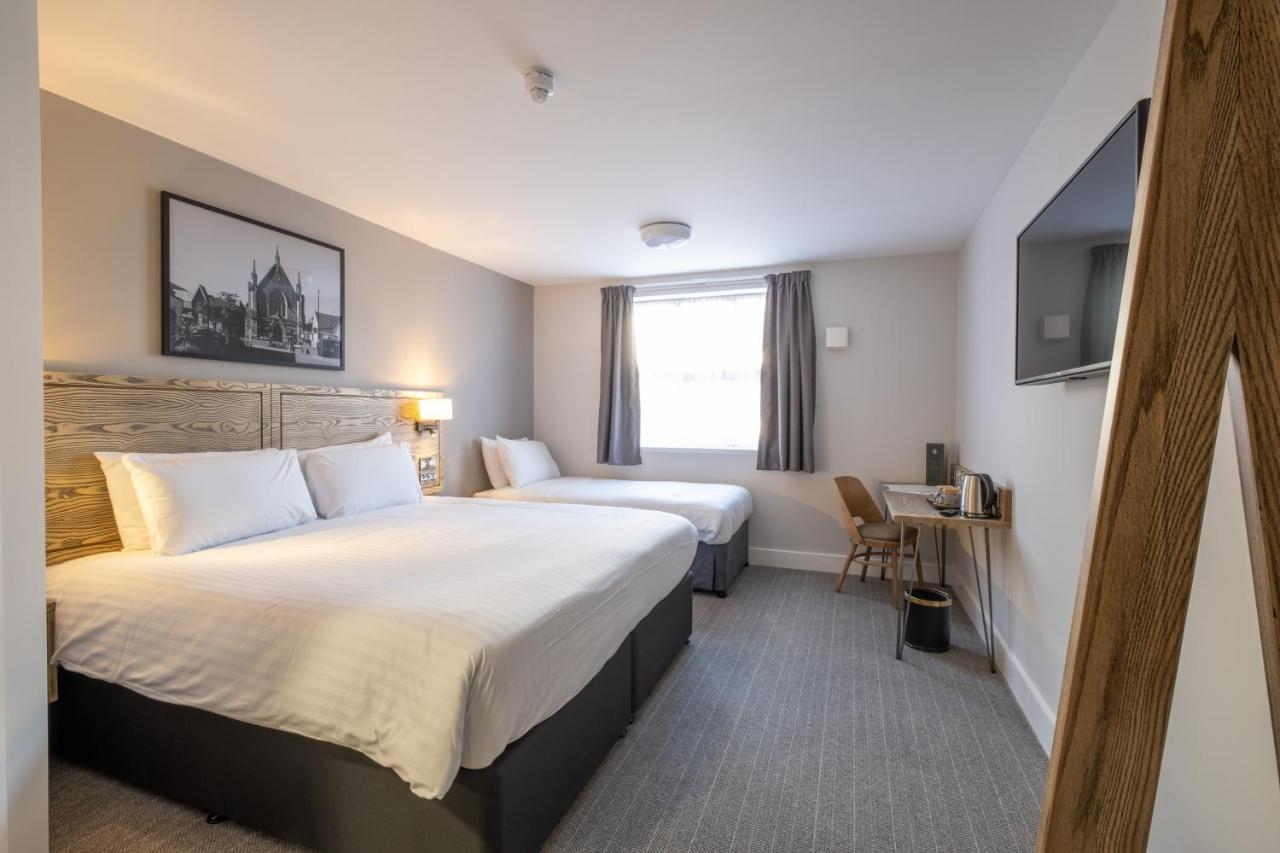 Two Rivers Lodge By Marston'S Inns Chepstow Buitenkant foto